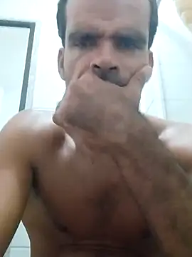 Snapshot of Munnoki chatting on 03-16-26, 09:24 Munnoki online show from 03-16-26, 09:24