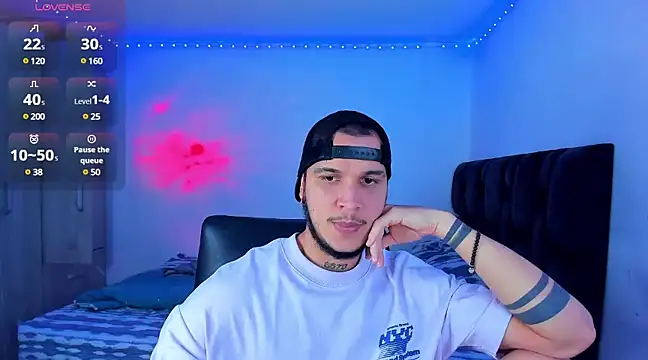 austinoficial online show from 01-25-25, 03:09