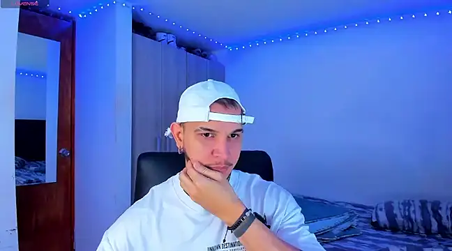 austinoficial online show from 02-19-25, 09:58