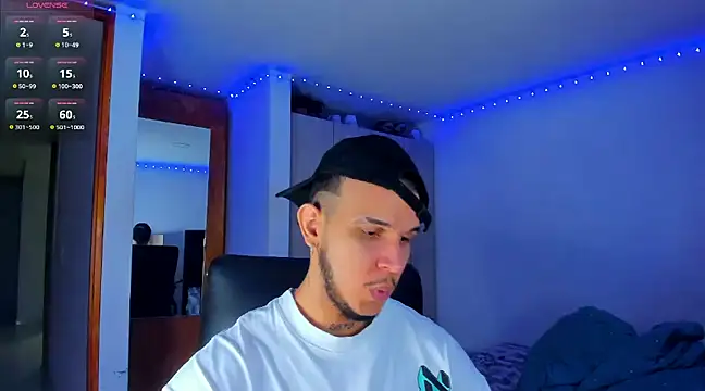 austinoficial online show from 03-13-25, 01:43