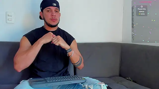 austinoficial online show from 10-25-25, 08:36