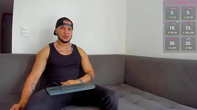 austinoficial online show from 11-06-25, 08:21