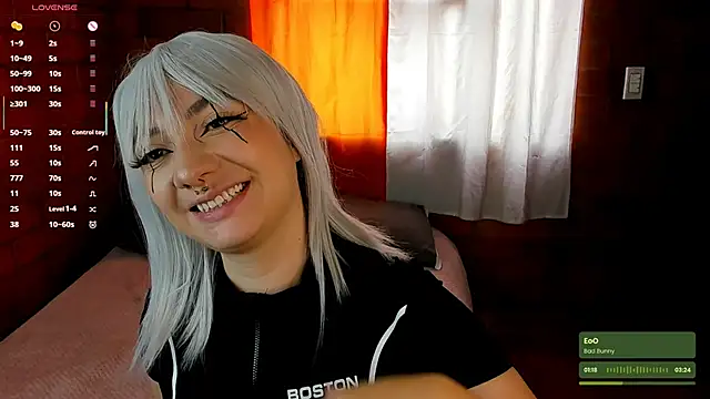 Annycolin  online show from 02-19-25, 07:48