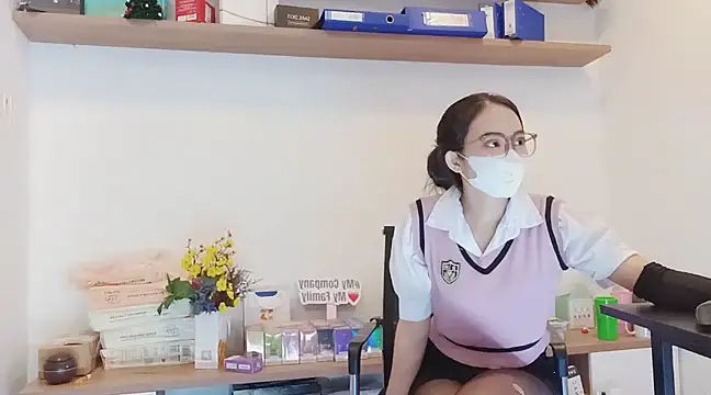 Lush-Office online show from 02-24-25, 08:06