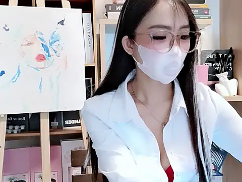 Lush-Office online show from 09-18-25, 06:04