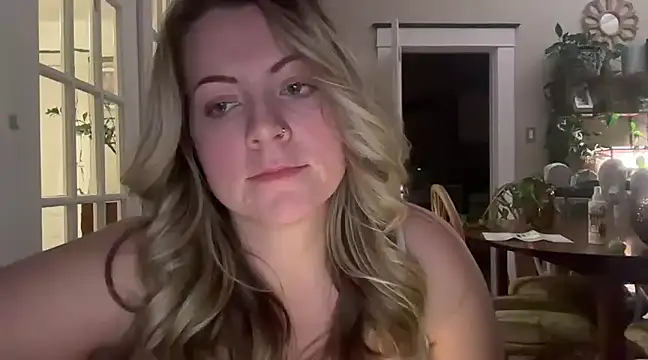 Snapshot of girlnextdoorjoelle chatting on 01-12-25, 12:55 girlnextdoorjoelle online show from 01-12-25, 12:55