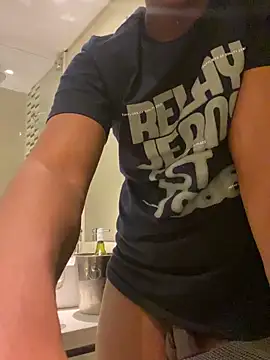 snotLoud online show from 02-23-25, 02:14