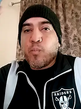 Snapshot of smoothwick chatting on 01-15-25, 03:50 smoothwick online show from 01-15-25, 03:50