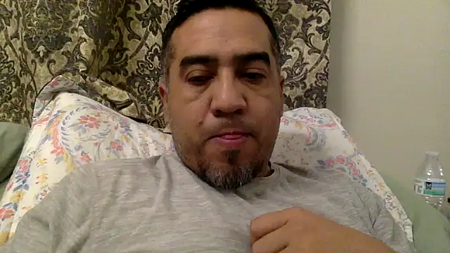 Snapshot of smoothwick chatting on 01-23-25, 01:24 smoothwick online show from 01-23-25, 01:24