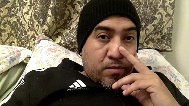 Snapshot of smoothwick chatting on 01-27-25, 12:48 smoothwick online show from 01-27-25, 12:48