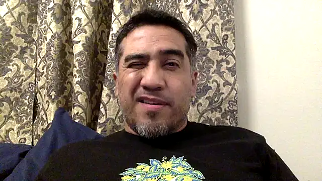 Snapshot of smoothwick chatting on 03-19-25, 02:27 smoothwick online show from 03-19-25, 02:27