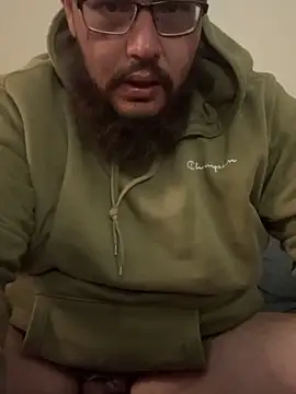 Snapshot of virginass1 chatting on 11-14-25, 11:42 virginass1 online show from 11-14-25, 11:42