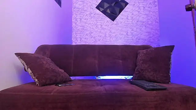 Thomass conor online show from 02-18-25, 03:21