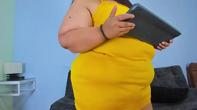 Charlotte curvy  online show from 01-24-25, 11:12