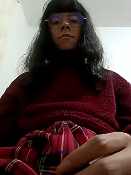 Snapshot of ChloeRaccoon chatting on 11-13-25, 05:28 ChloeRaccoon online show from 11-13-25, 05:28