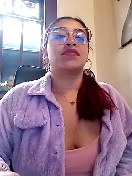 Snapshot of AnonymousGirl chatting on 02-11-25, 02:46 AnonymousGirl online show from 02-11-25, 02:46