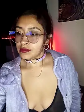 Snapshot of AnonymousGirl chatting on 02-16-25, 01:36 AnonymousGirl online show from 02-16-25, 01:36