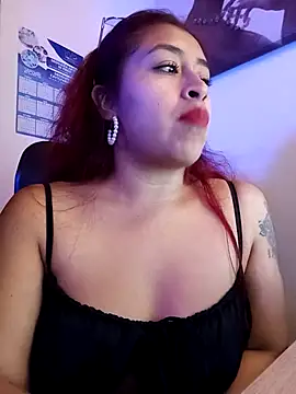 Snapshot of AnonymousGirl chatting on 03-15-25, 01:19 AnonymousGirl online show from 03-15-25, 01:19