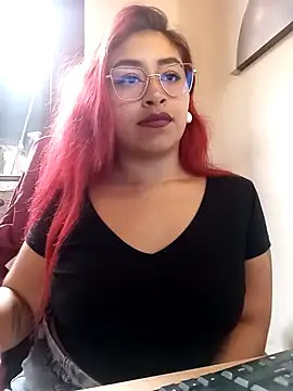 Snapshot of AnonymousGirl chatting on 11-03-25, 07:04 AnonymousGirl online show from 11-03-25, 07:04