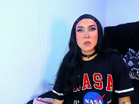 Georgina Giio online show from 11-05-25, 02:22