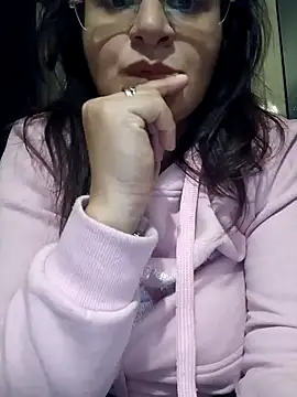 Snapshot of nelly88_xxx chatting on 01-13-25, 07:53 nelly88 xxx online show from 01-13-25, 07:53