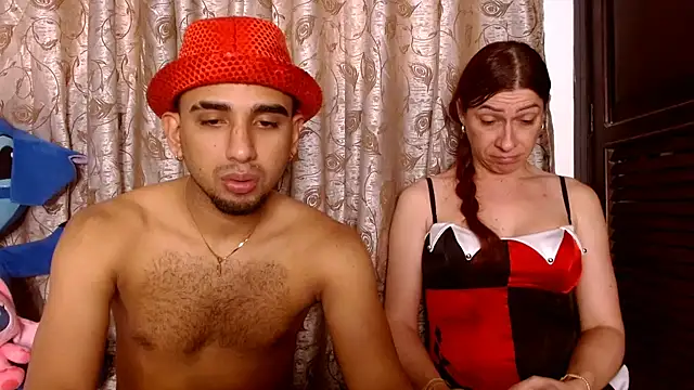 Snapshot of sweethoneytsx chatting on 11-03-25, 09:16 sweethoneytsx online show from 11-03-25, 09:16