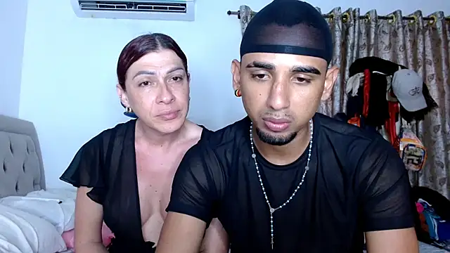 Snapshot of sweethoneytsx chatting on 11-09-25, 09:57 sweethoneytsx online show from 11-09-25, 09:57