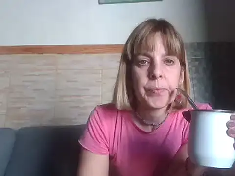 bhianca123 online show from 01-20-25, 02:57