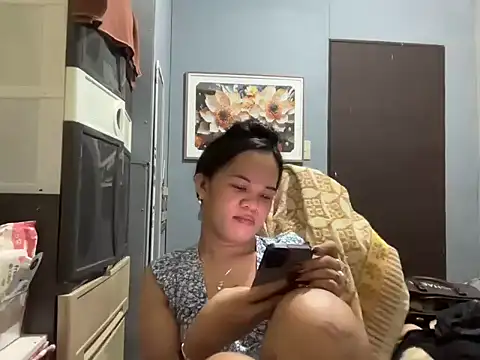 SophiaCourthaway online show from 11-09-25, 11:03