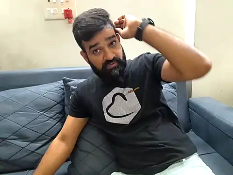 Snapshot of fuck_buddiess chatting on 02-02-25, 01:55 fuck buddiess online show from 02-02-25, 01:55