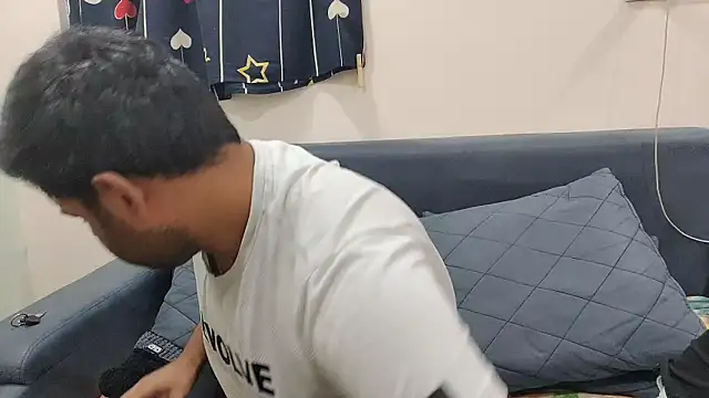 Snapshot of fuck_buddiess chatting on 11-25-25, 07:25 fuck buddiess online show from 11-25-25, 07:25