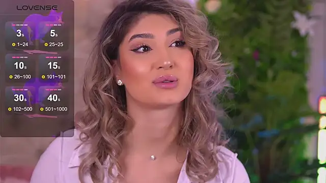 SarahPeach8 online show from 01-28-25, 08:04