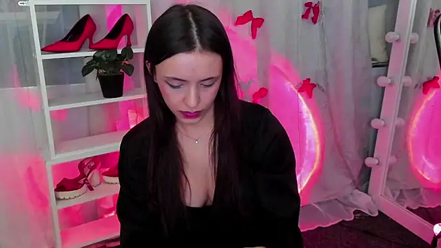 Sahara Shields online show from 01-14-25, 04:29