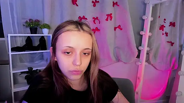 Sahara Shields online show from 03-15-25, 09:19