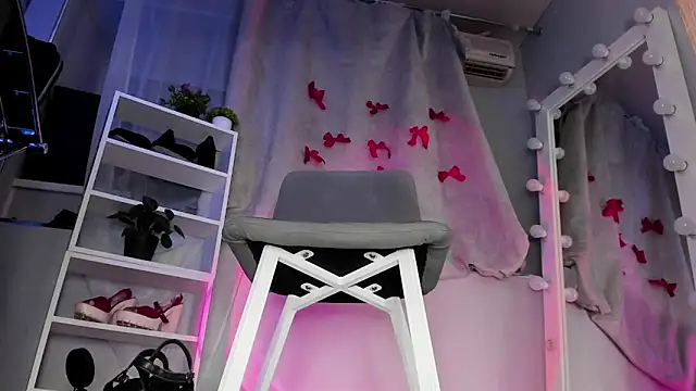 Sahara Shields online show from 03-15-25, 12:24