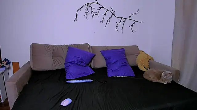 LadyTrep online show from 10-23-25, 05:55