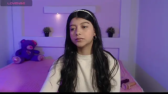 Snapshot of IslaBlaze chatting on 03-01-25, 12:23 IslaBlaze online show from 03-01-25, 12:23
