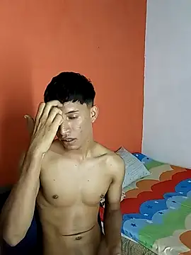 Snapshot of matteo_rivas chatting on 01-20-25, 12:04 matteo rivas online show from 01-20-25, 12:04