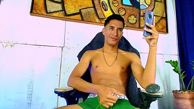 Snapshot of matteo_rivas chatting on 10-08-25, 11:02 matteo rivas online show from 10-08-25, 11:02