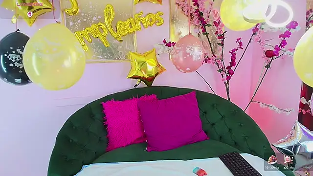 scarlette69 online show from 12-22-25, 08:39