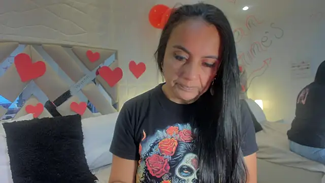 raquell moore online show from 02-15-25, 05:07
