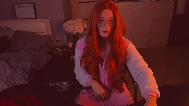 Snapshot of foxy_jpg chatting on 11-23-25, 12:54 foxy jpg online show from 11-23-25, 12:54