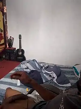 Snapshot of 1662 chatting on 10-25-25, 05:08 1662 online show from 10-25-25, 05:08