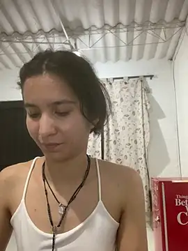 Bella still online show from 03-18-25, 01:32