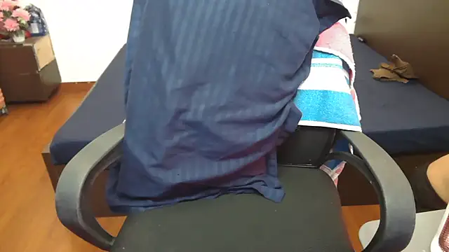 LovelyRosy online show from 02-06-26, 12:59