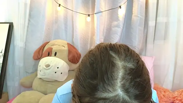 SERAFINA  online show from 10-27-25, 01:15