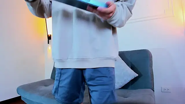 Cum hunters online show from 10-31-25, 03:40