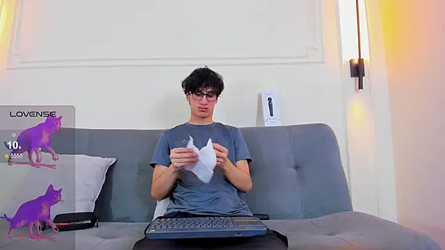 Cum hunters online show from 02-10-26, 03:21