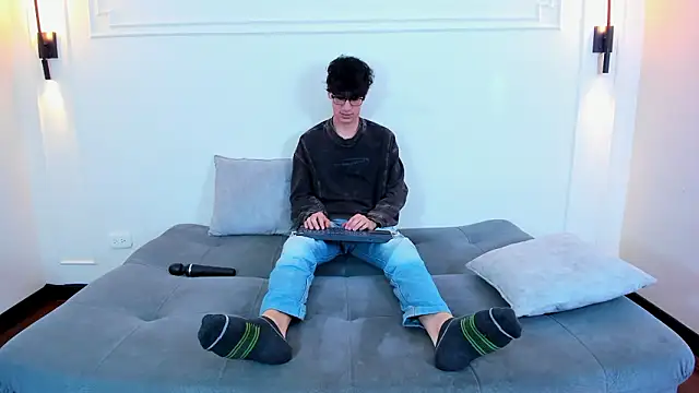 Cum hunters online show from 02-14-26, 03:14