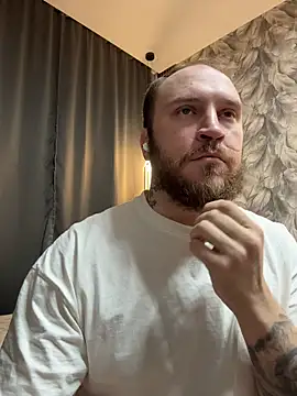  XxX-XxX  online show from 12-15-25, 04:00